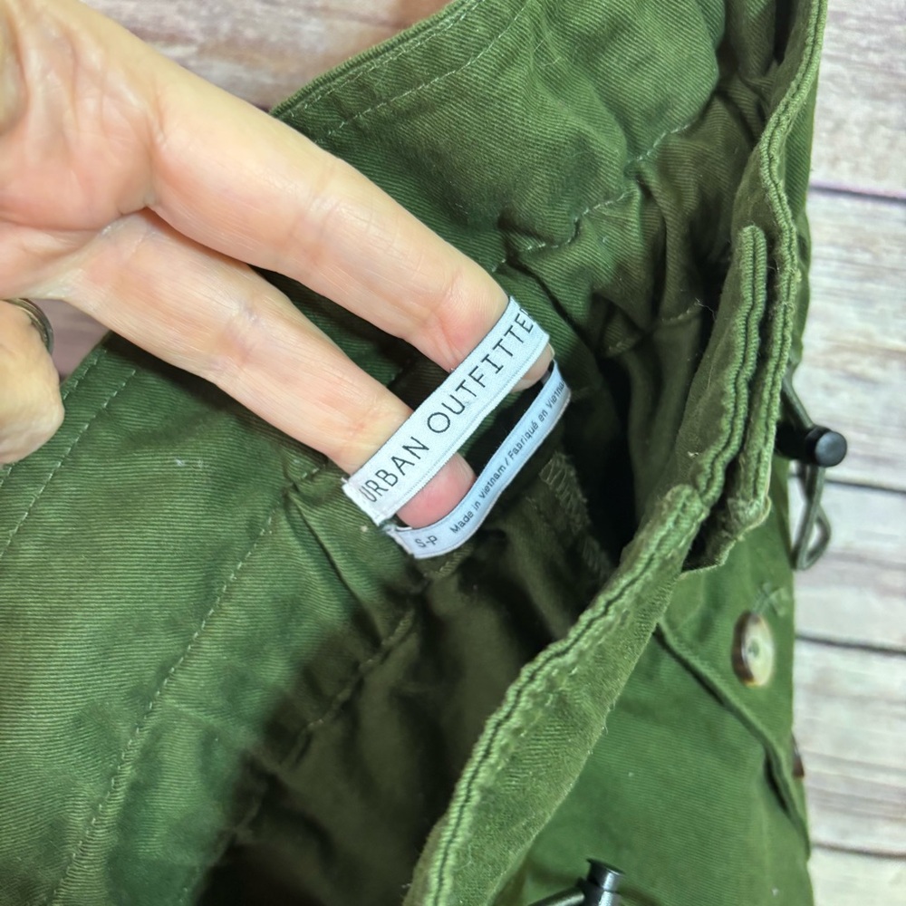 Urban Outfitters army green straight leg paper bag pants Size Small H3 - Picture 5 of 8